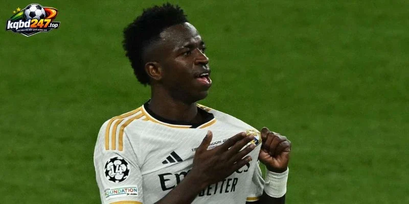 Arsenal Sẵn Sàng Chi Trả Mức Lương Khủng Để Chiêu Mộ Vinicius 2 Arsenal sẵn sàng chi khủng để chào đón Vinicius