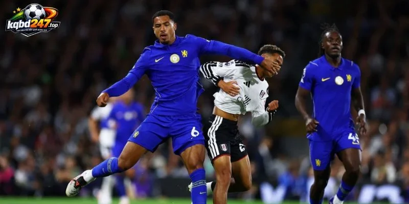 Tuyến dưới tiếp tục là điểm yếu của Chelsea